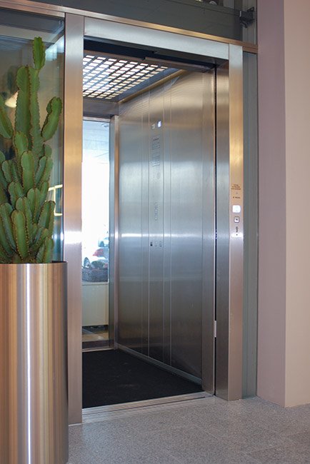 Anwendungsbeispiel für einen Personenaufzug, Molto Luce Wels