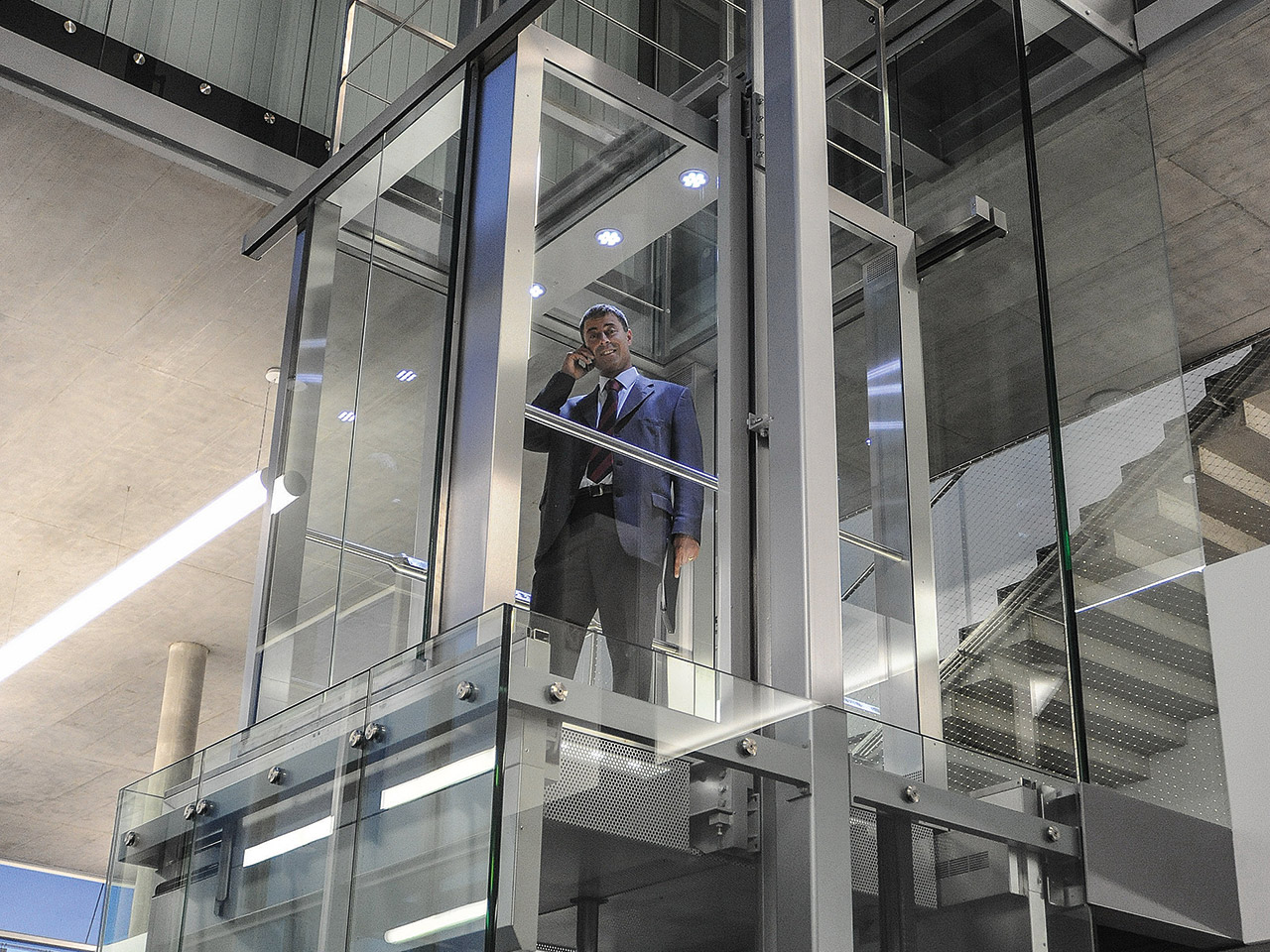 Personenaufzug mit Vollverglasung